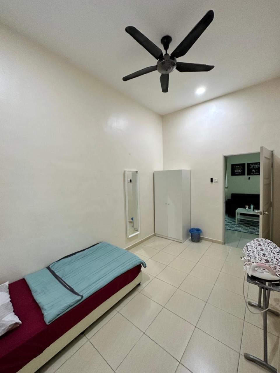Rumahku Homestay, Taman Jasin Perdana Εξωτερικό φωτογραφία